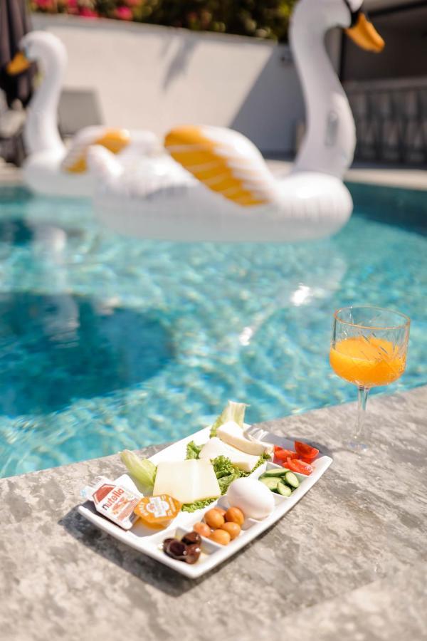 Swan Boutique Hotel Bodrum Exteriör bild